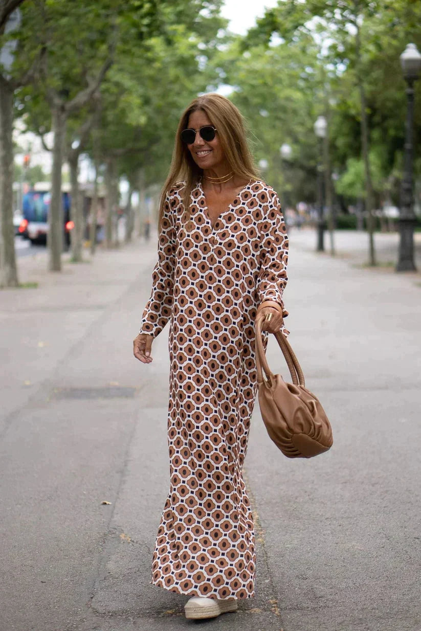 Amber - modisches Kleid mit braunem Muster