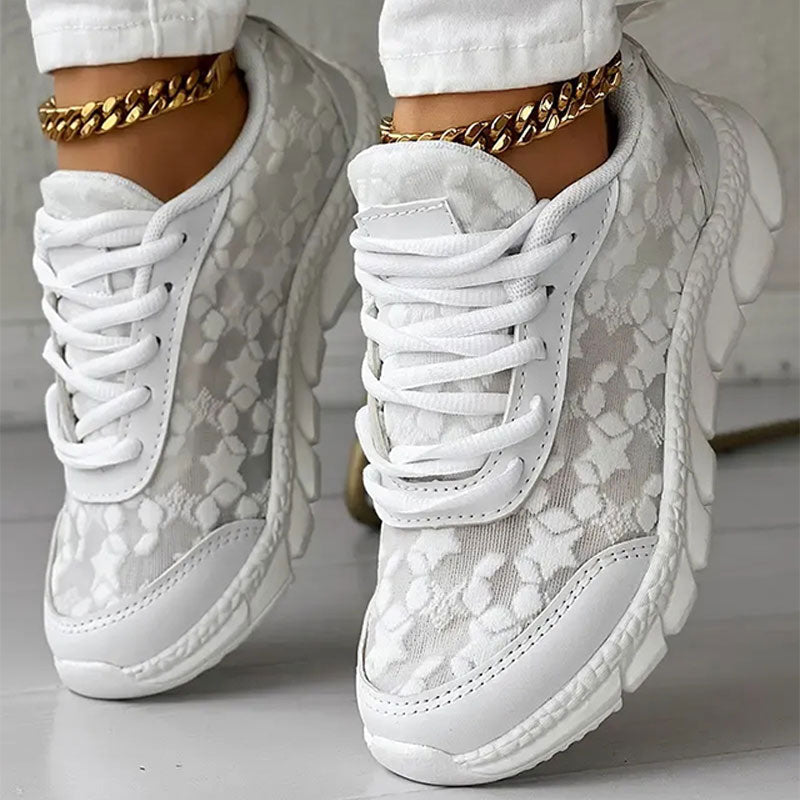 Ashley - atmungsaktive weiße Schuhe, bequeme Wanderschuhe, Sommer-Sneaker mit Stil