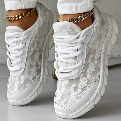 Ashley - atmungsaktive weiße Schuhe, bequeme Wanderschuhe, Sommer-Sneaker mit Stil