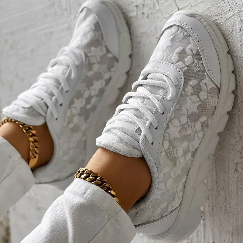 Ashley - atmungsaktive weiße Schuhe, bequeme Wanderschuhe, Sommer-Sneaker mit Stil