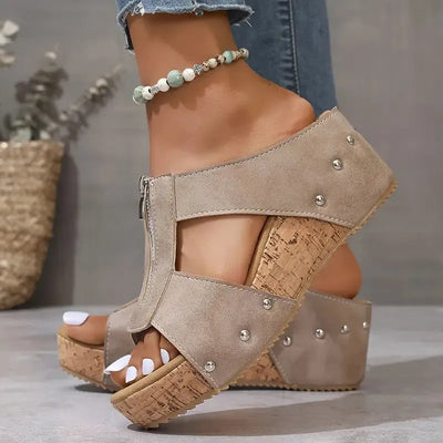 Arleta – Orthopädische Keilsandalette