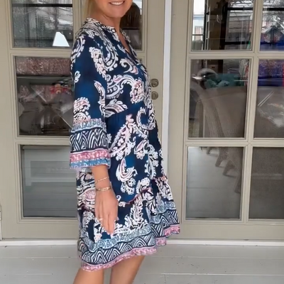 Viloura – Kleid mit V-Ausschnitt und Blumenmuster