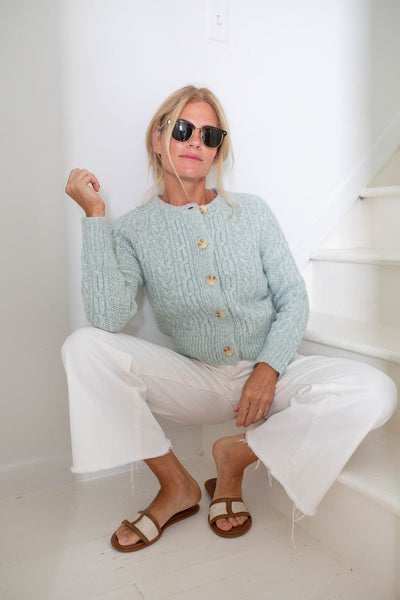 Prina - frischer blauer einfarbiger langärmeliger Pullover