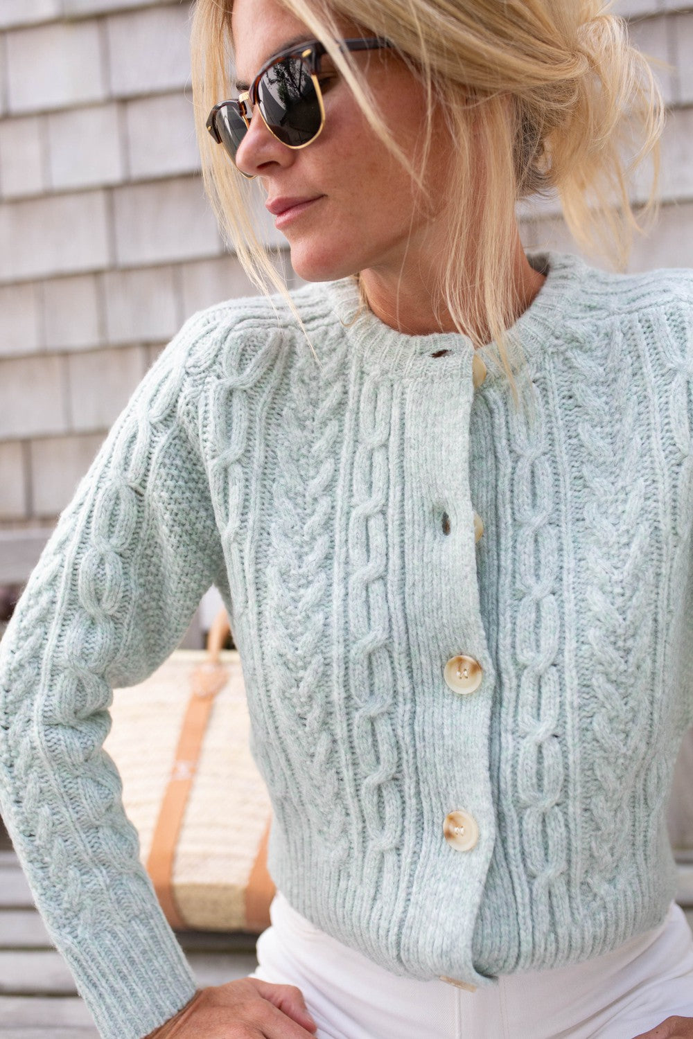 Prina - frischer blauer einfarbiger langärmeliger Pullover